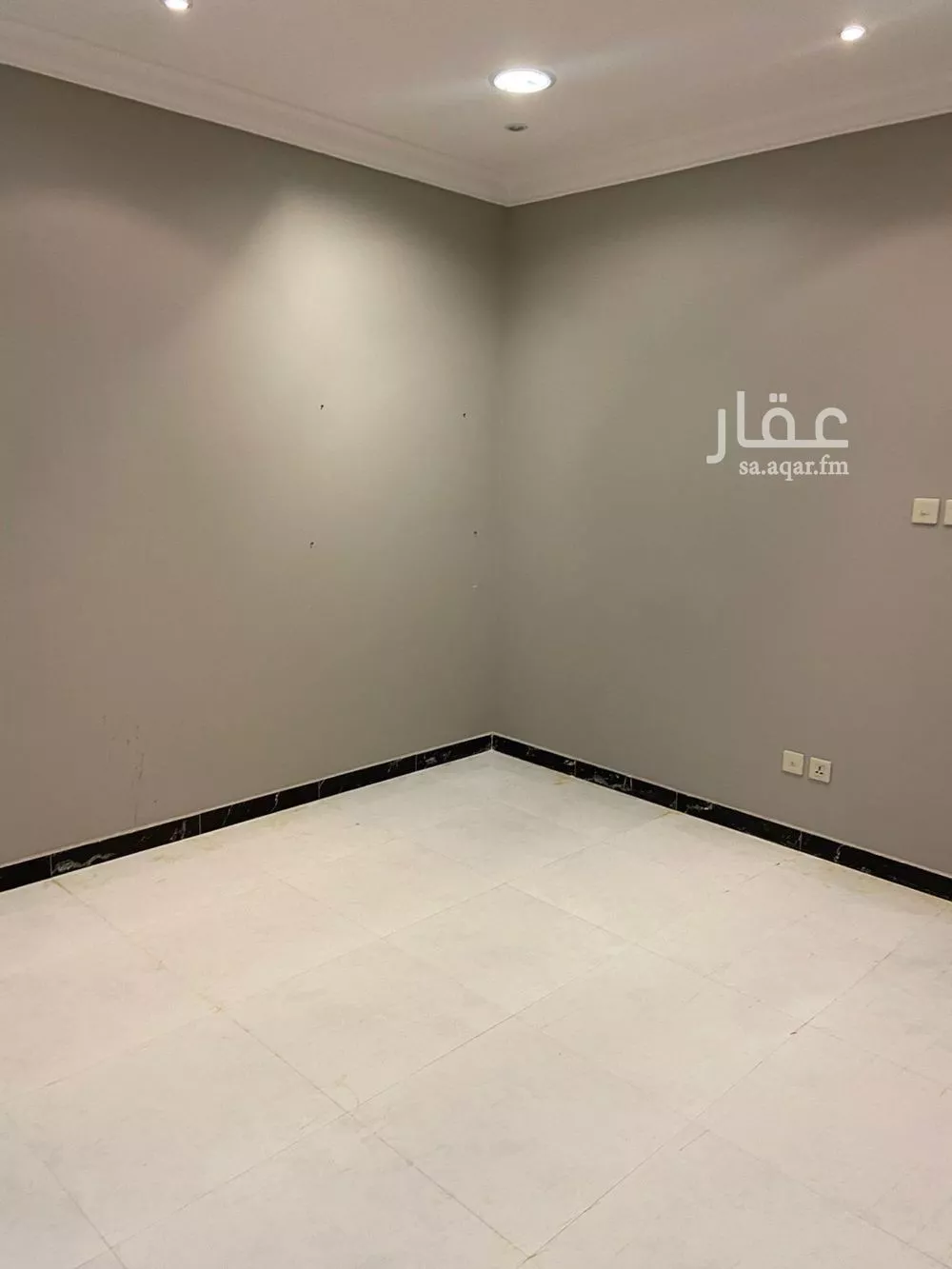 شقة 5 غرف في هجر 9
