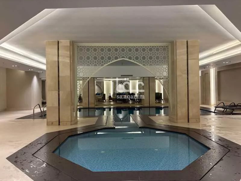 3 bedroom apartment in Al Qusur 22