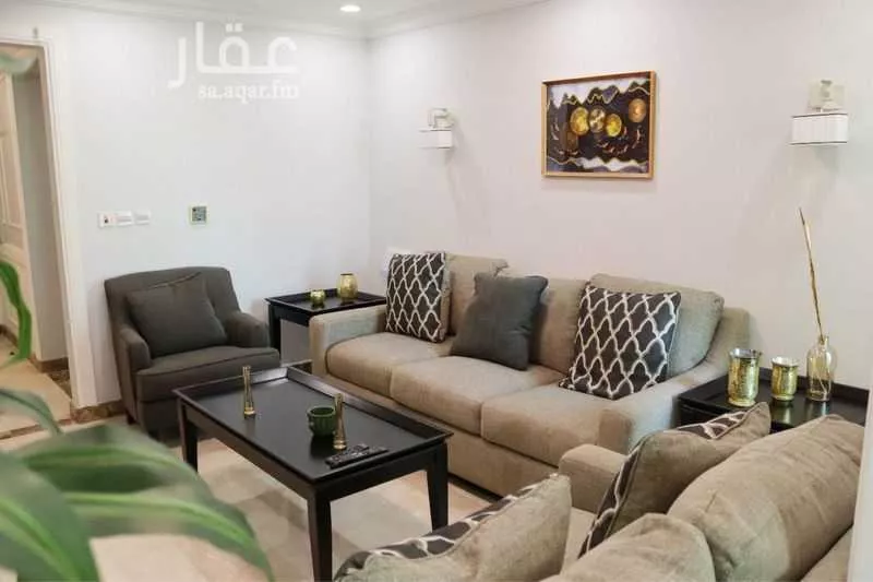 شقة 3 غرف في القصور 8