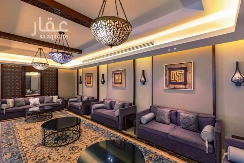 3 bedroom apartment in Al Qusur 12