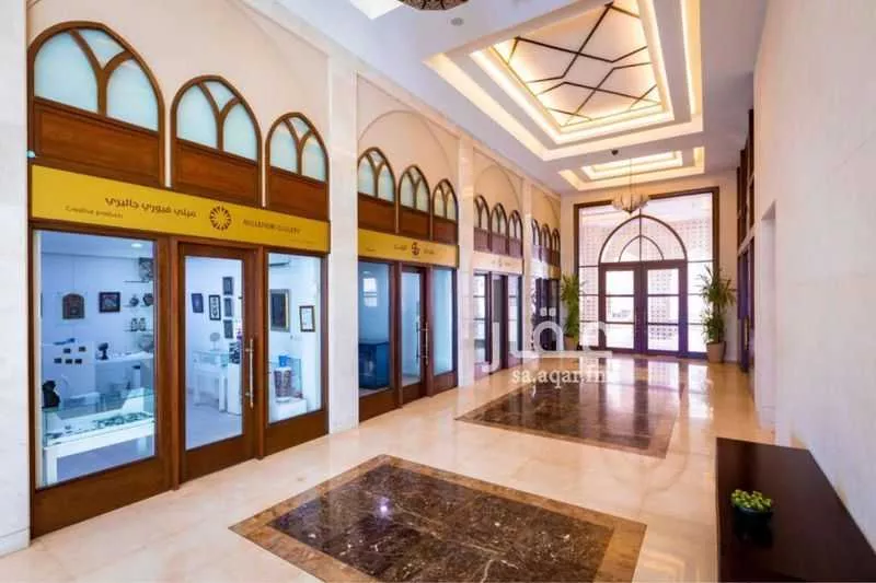 3 bedroom apartment in Al Qusur 14