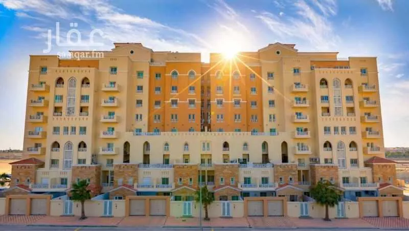 3 bedroom apartment in Al Qusur 9