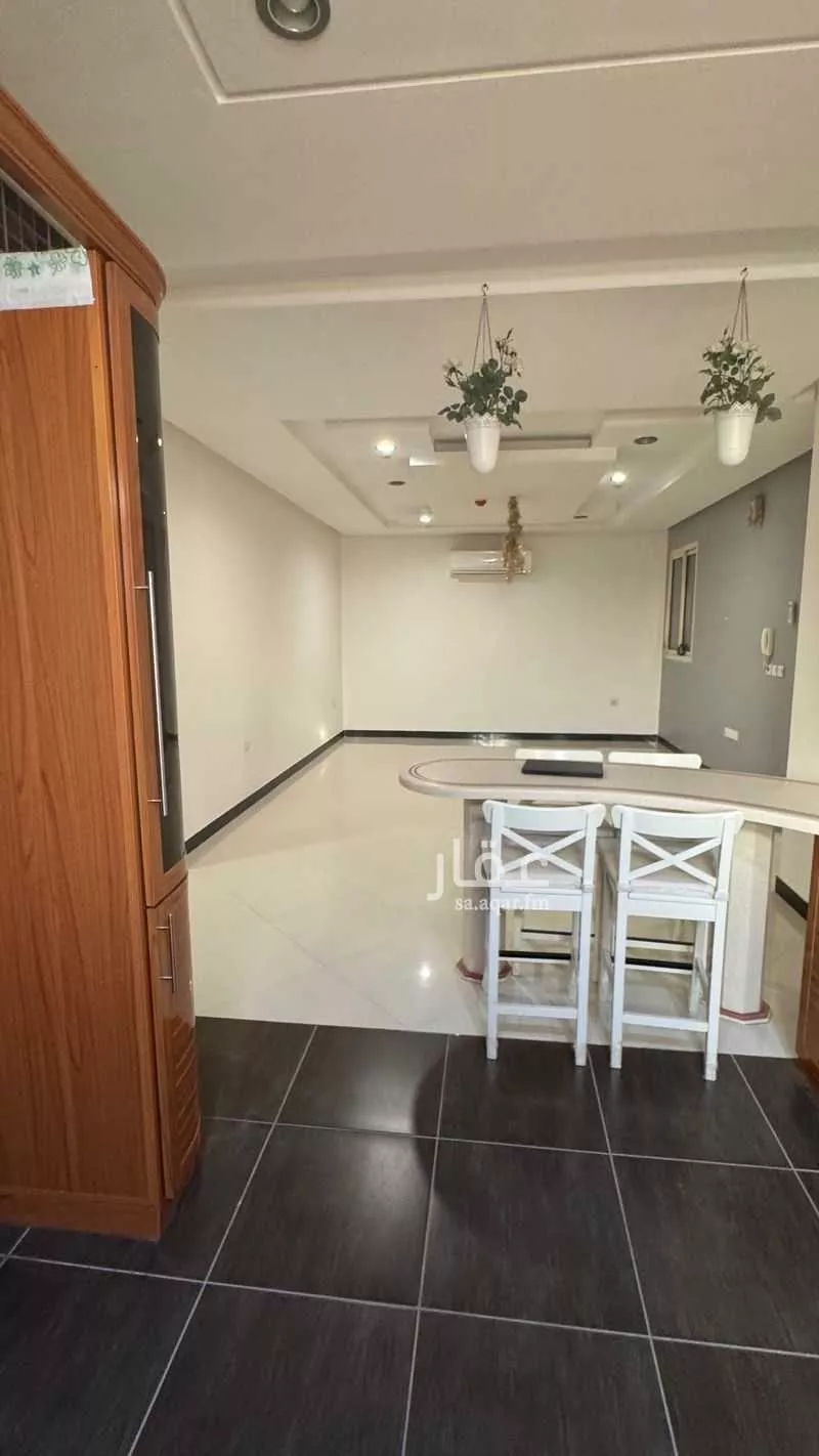 3 bedroom apartment in Al Qusur 16