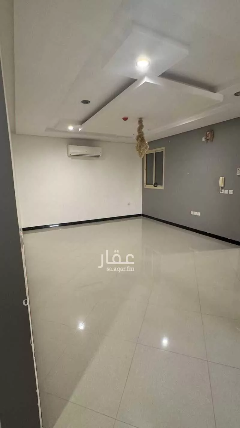 3 bedroom apartment in Al Qusur 9