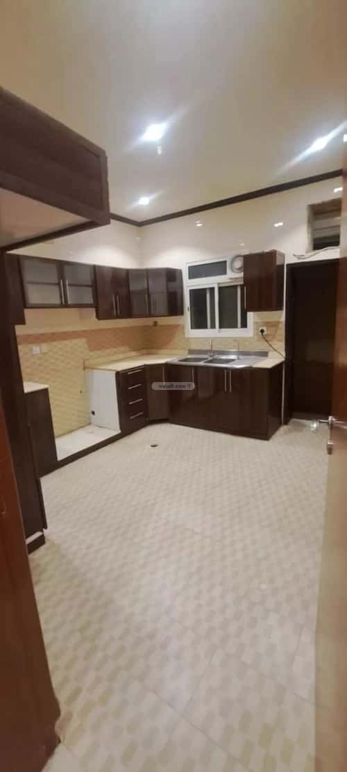 دور 4 غرف في الياسمين 4