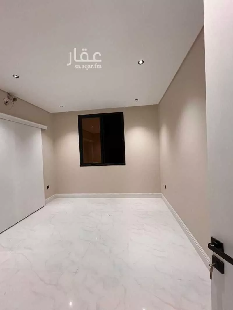 5 bedroom apartment in Hajar 3