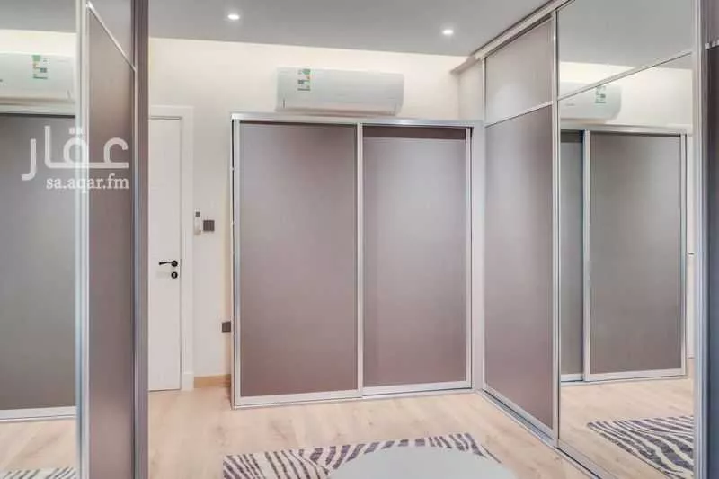 2 bedroom apartment in Dana Al Shamaliah 15