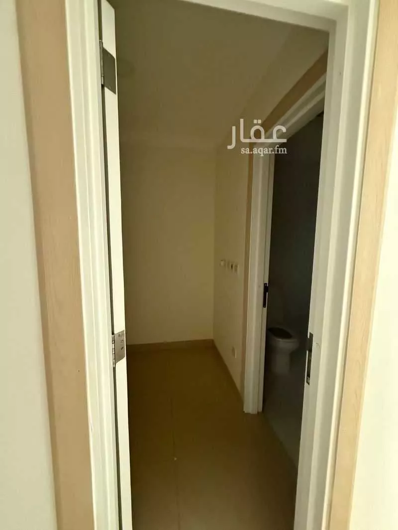 3 bedroom apartment in Al Qusur 12