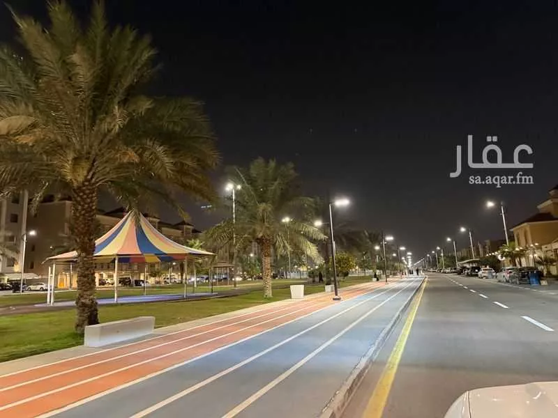 3 bedroom apartment in Al Qusur 20