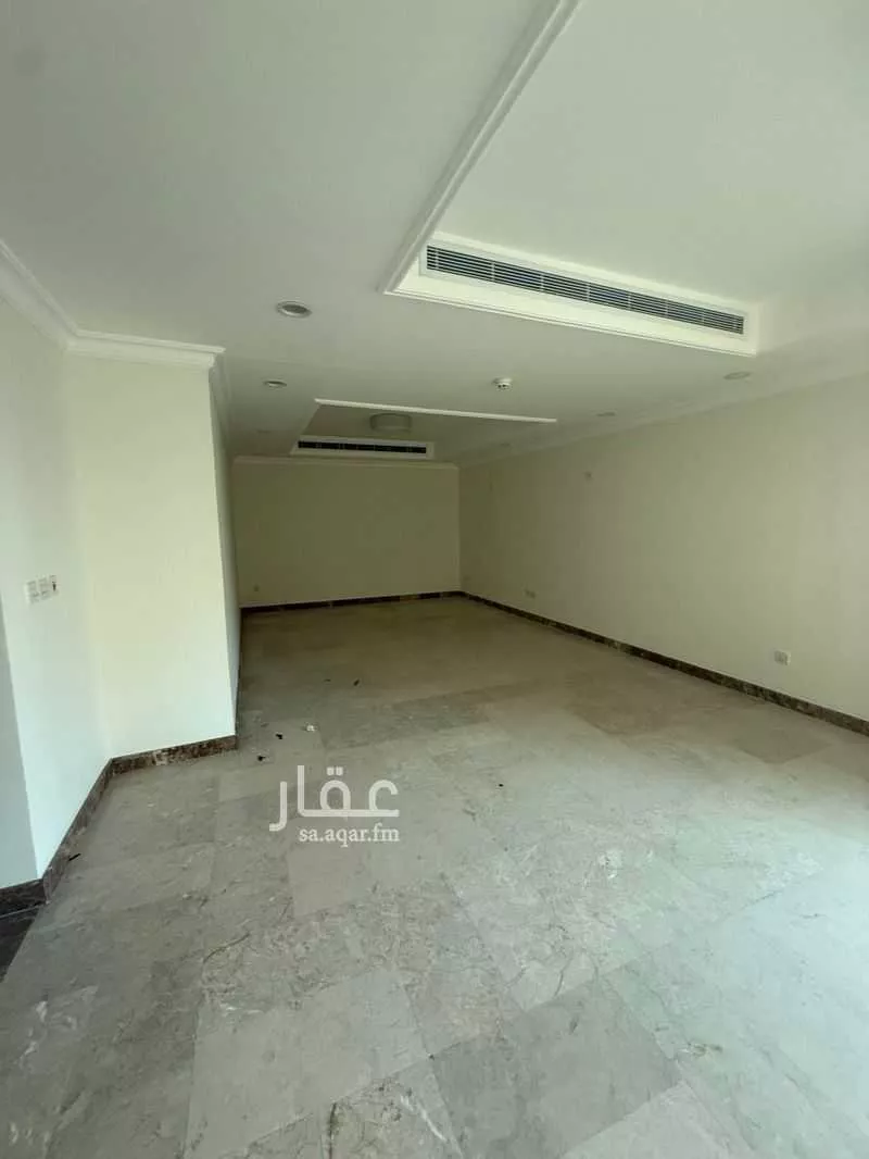 3 bedroom apartment in Al Qusur 24