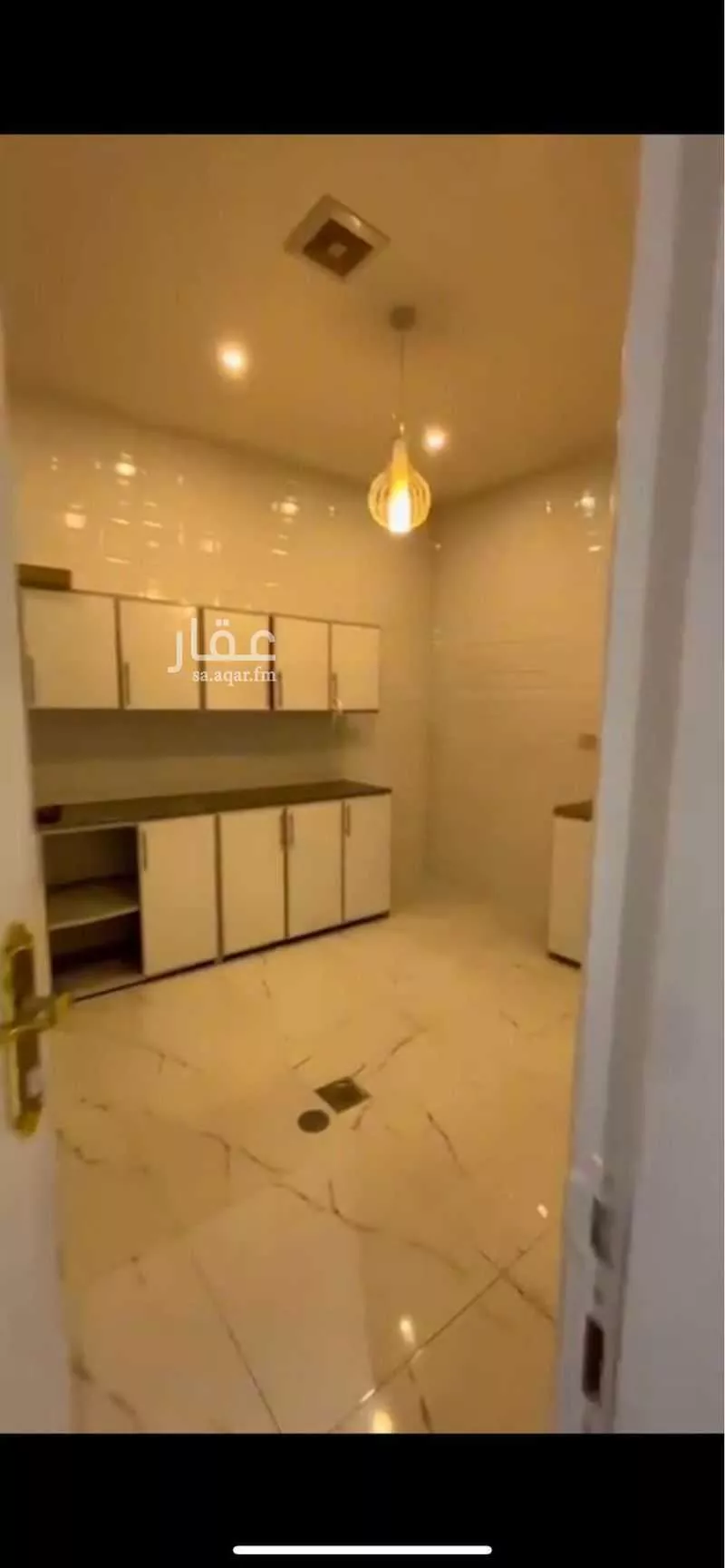 شقة 6 غرف في هجر 3