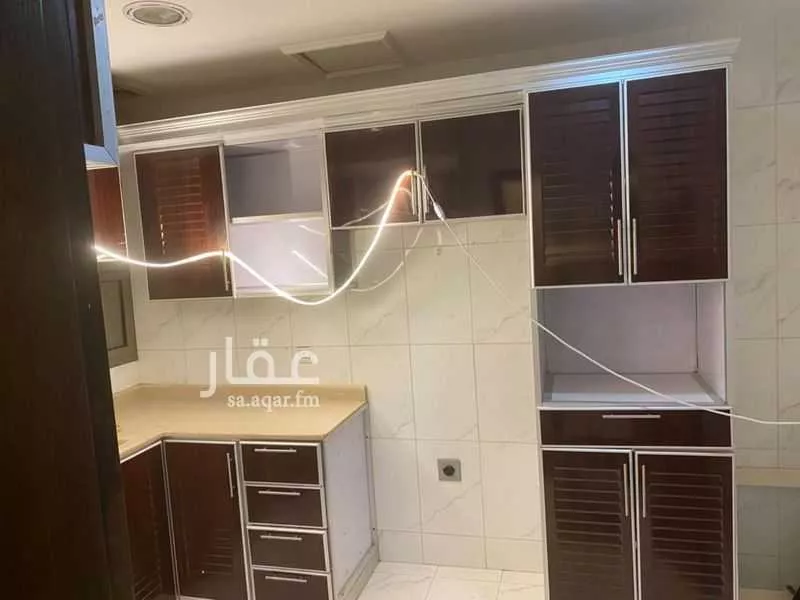 5 bedroom apartment in Dana Al Shamaliah, Eastern Province 12