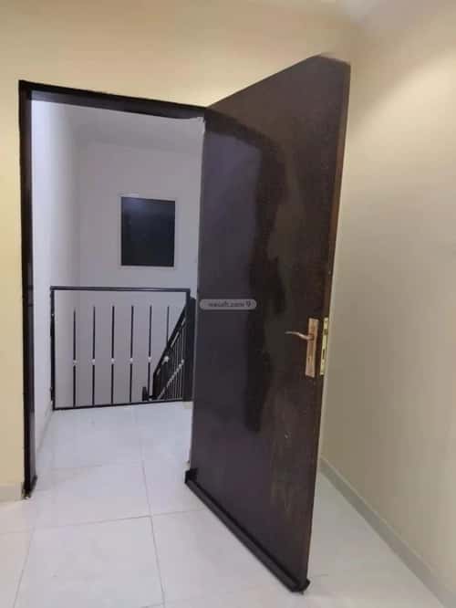 3 bedroom apartment in Al Rimal 8