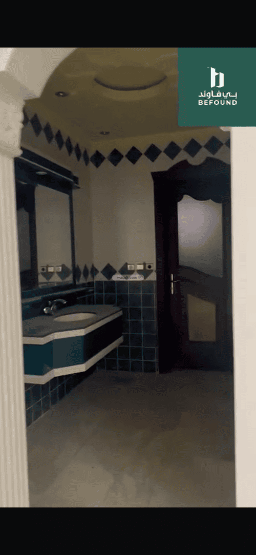 8 bedroom villa in Al Rabie 10