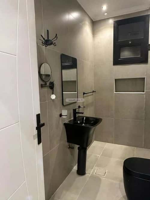 4 bedroom apartment in Al Malqa 5
