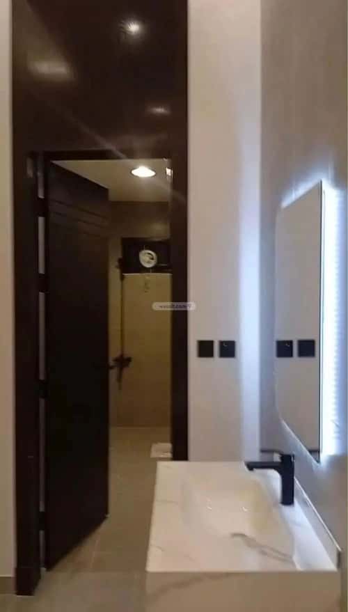 2 bedroom apartment in Al Yarmouk 4