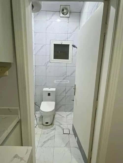 شقة 1 غرف في الملقا 3