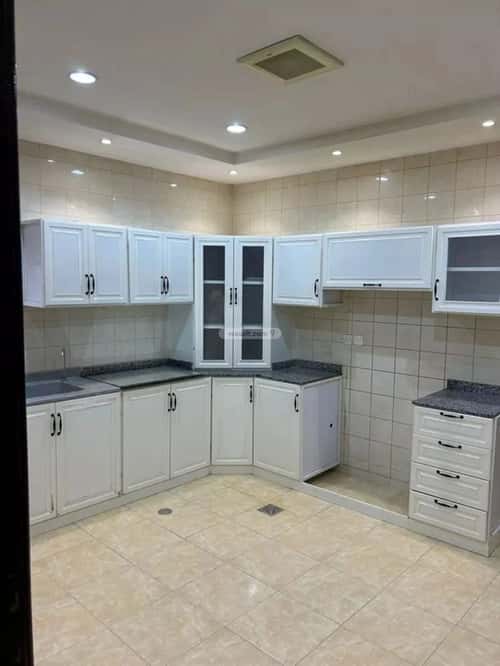 4 bedroom floor in Al Malqa 8