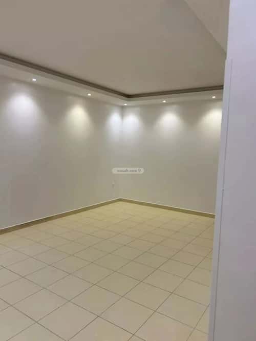 4 bedroom floor in Al Malqa 13