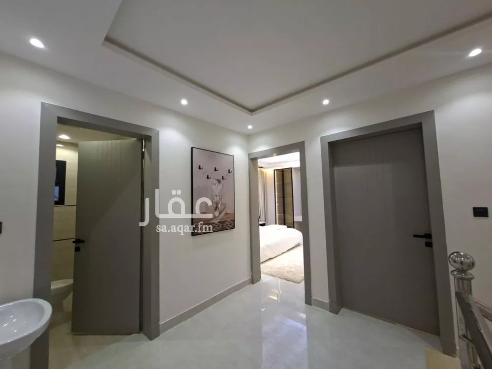 5 bedroom apartment in Taibah, Riyadh 13
