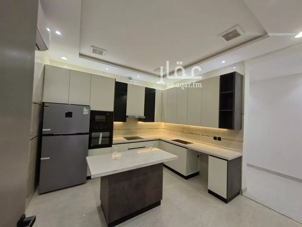 5 bedroom apartment in Taibah, Riyadh 3