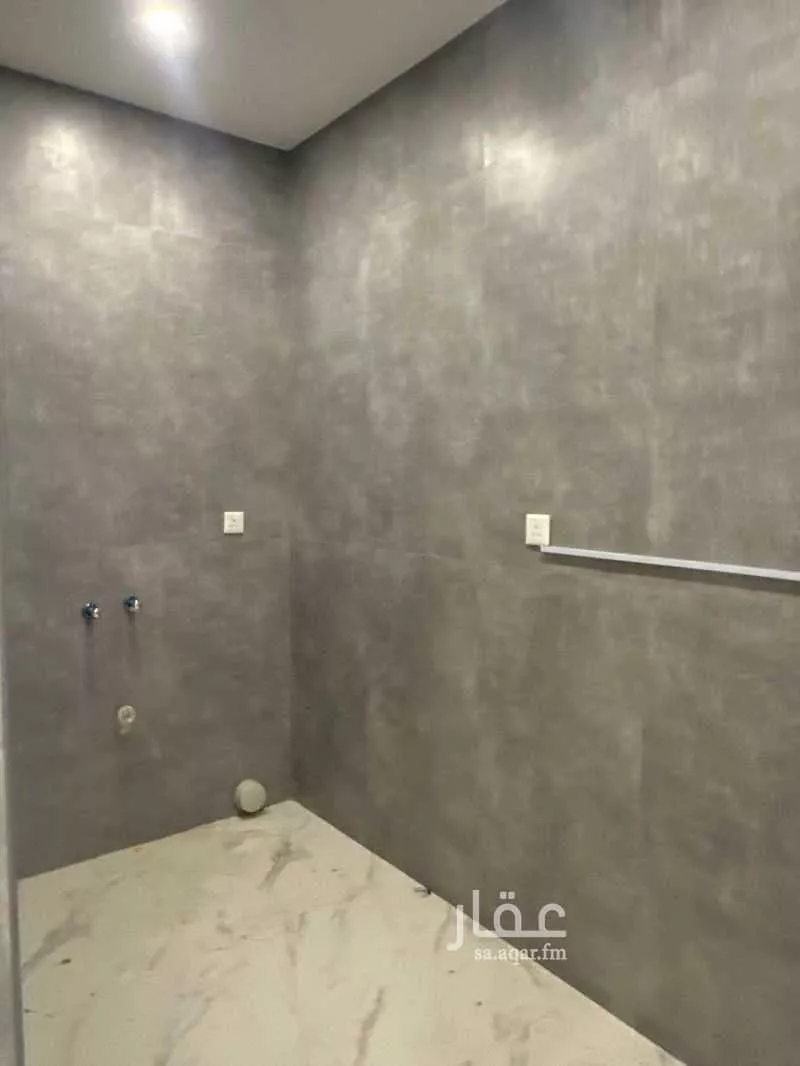 4 bedroom apartment in Dahiat King Fahd, Eastern Province 6