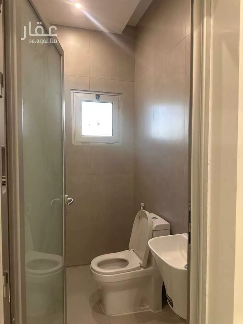 4 bedroom apartment in Dahiat King Fahd, Eastern Province 9