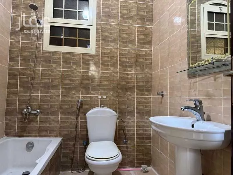 3 bedroom apartment in Al Mab'outh, Madinah 2