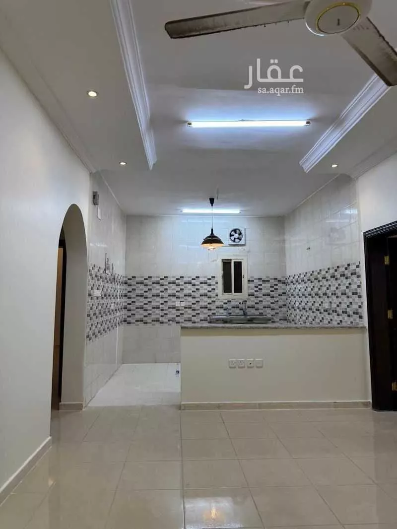 3 bedroom apartment in Al Mab'outh, Madinah 11