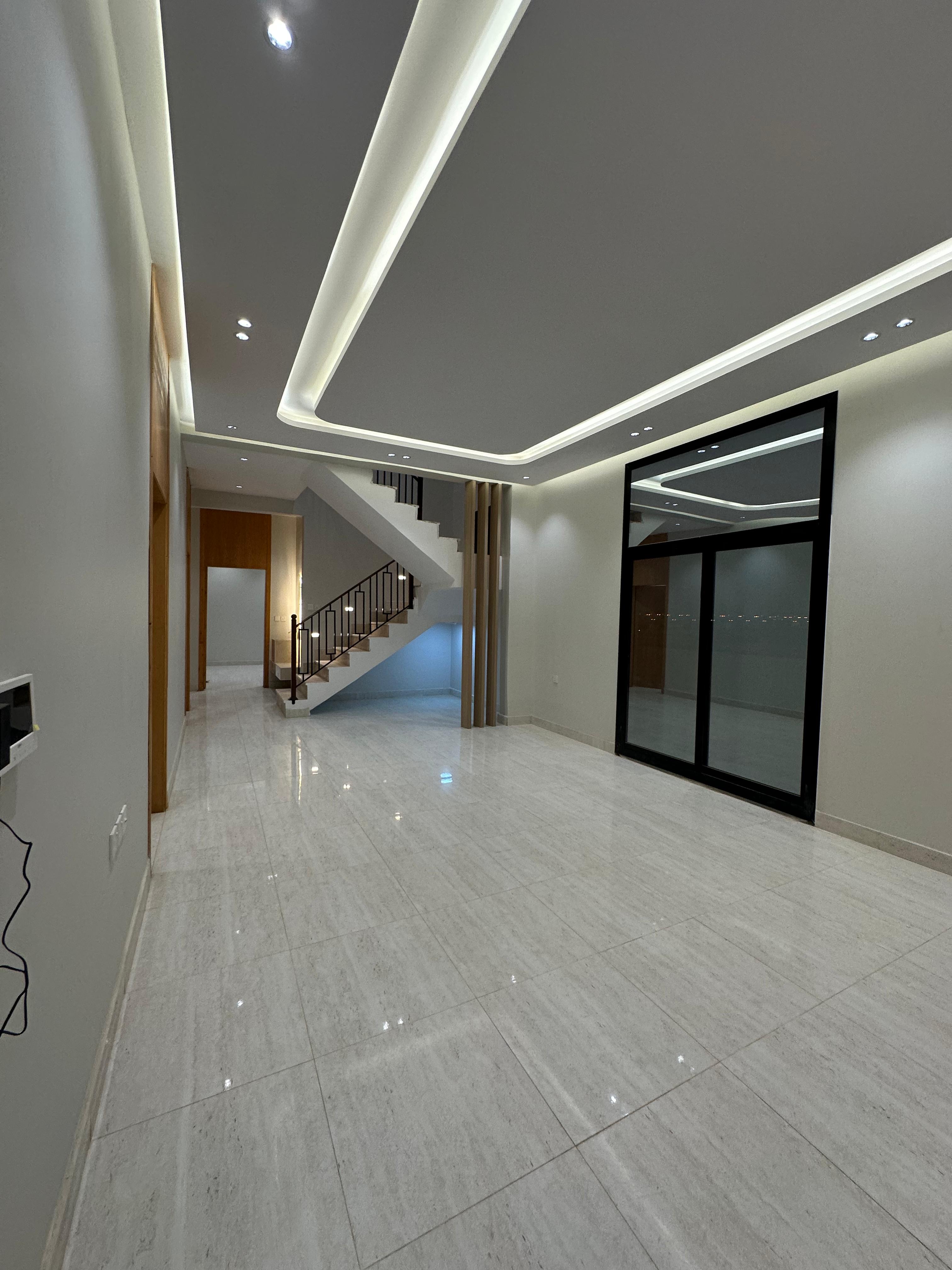 شقة  في الرحمانية 2