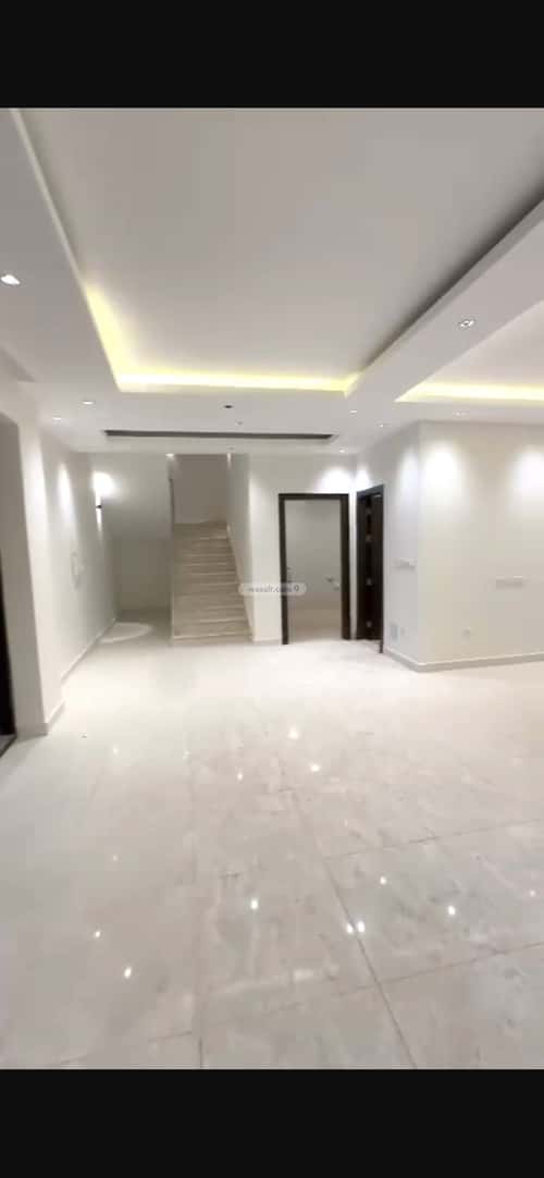 3 bedroom villa in Al Janadriyah 5