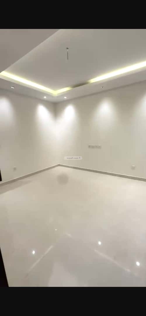 3 bedroom villa in Al Janadriyah 4