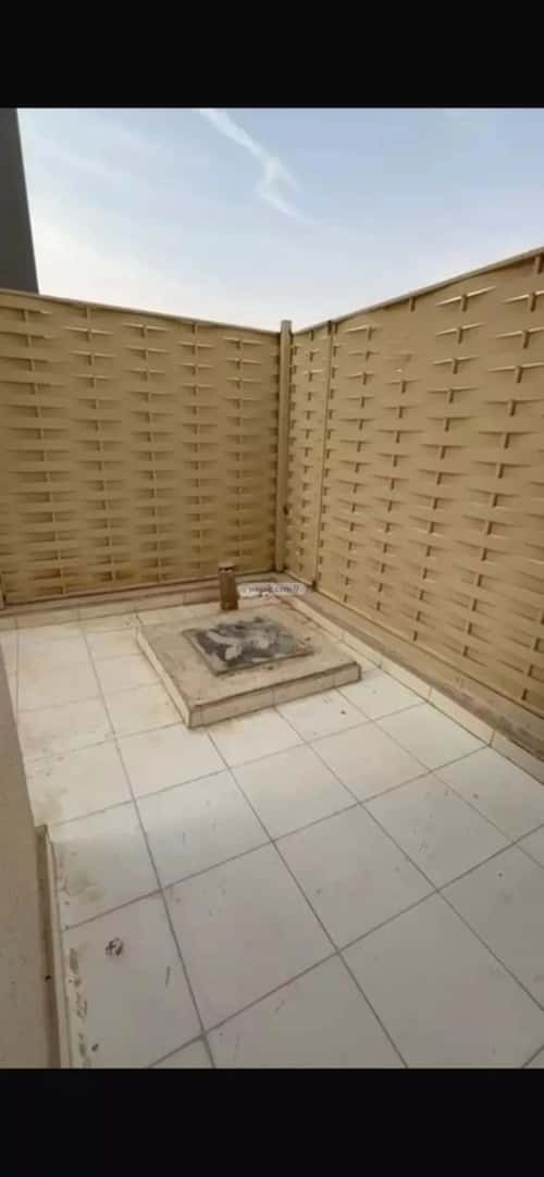 3 bedroom floor in Al Bayan 4