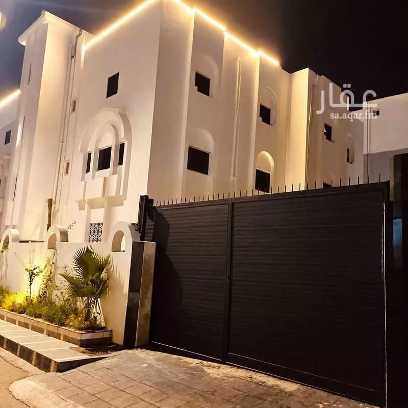 15 bedroom building in Al Shati, Jazan
