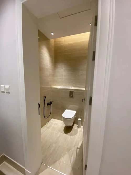 4 bedroom apartment in Al Malqa 5