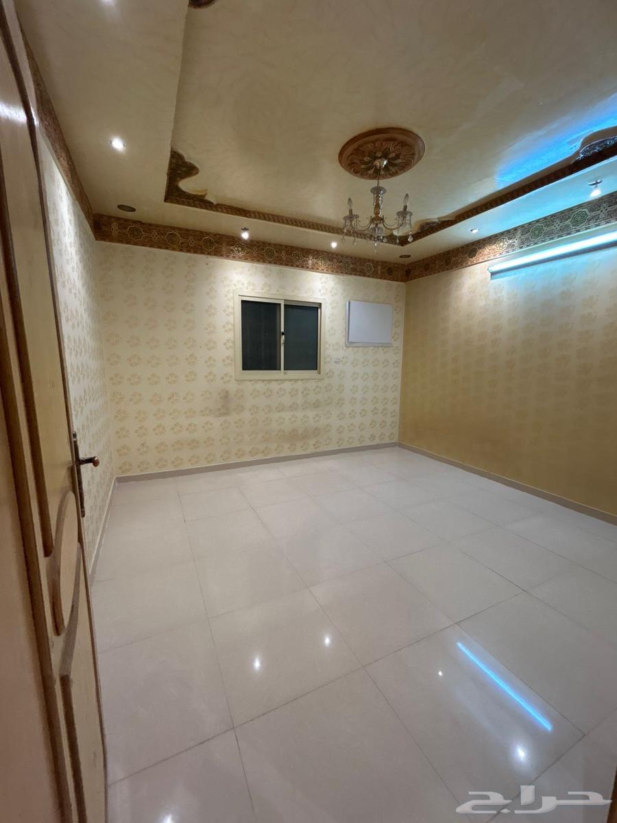 7 bedroom villa in Ishbiliyah, Riyadh 3