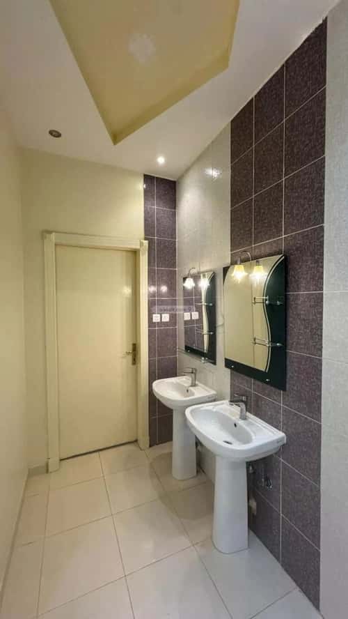 3 bedroom apartment in Dhahrat Laban 6