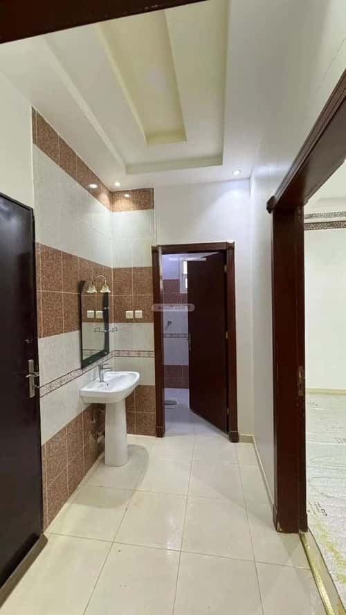 3 bedroom apartment in Dhahrat Laban 3