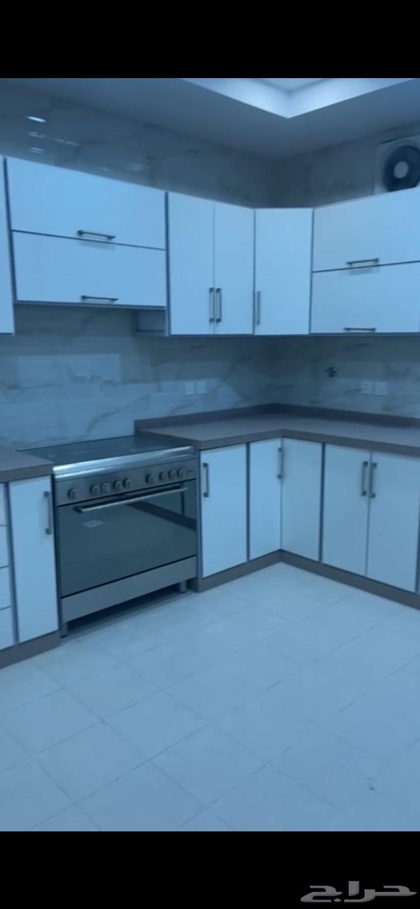 3 bedroom apartment in Al Yaqout, Jeddah 8