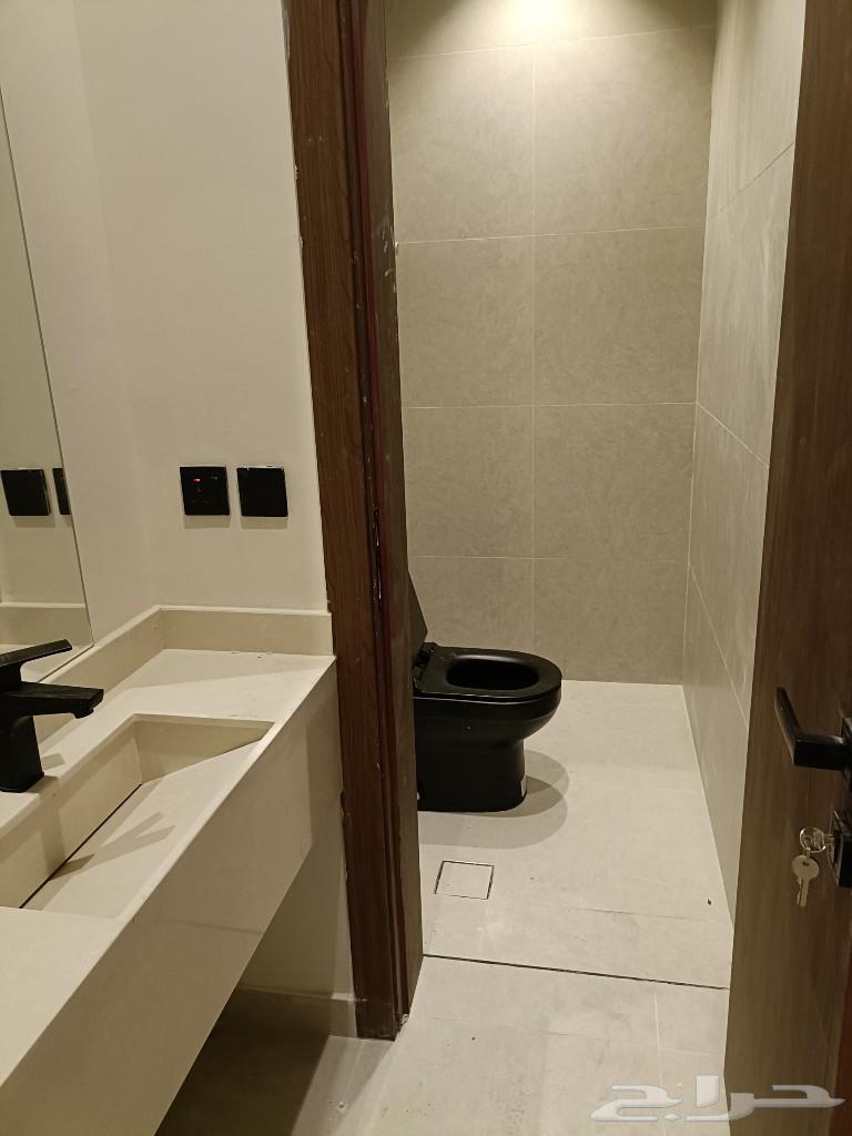 3 bedroom apartment in At Tahliyah, Eastern Province 6