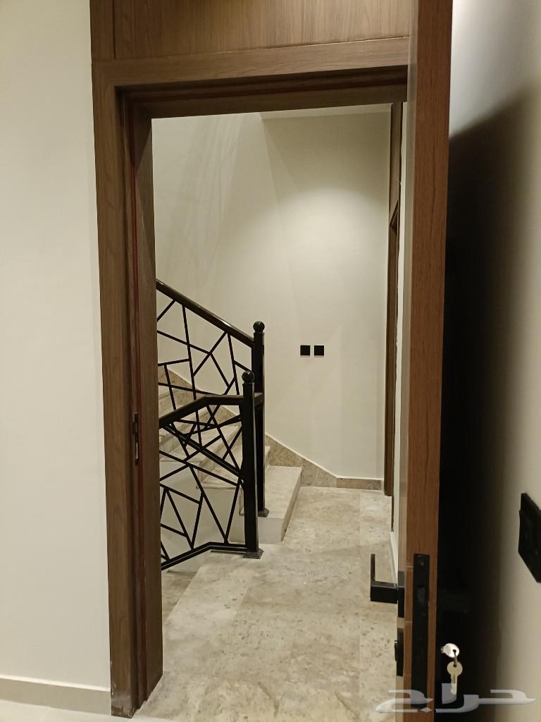 3 bedroom apartment in At Tahliyah, Eastern Province 4