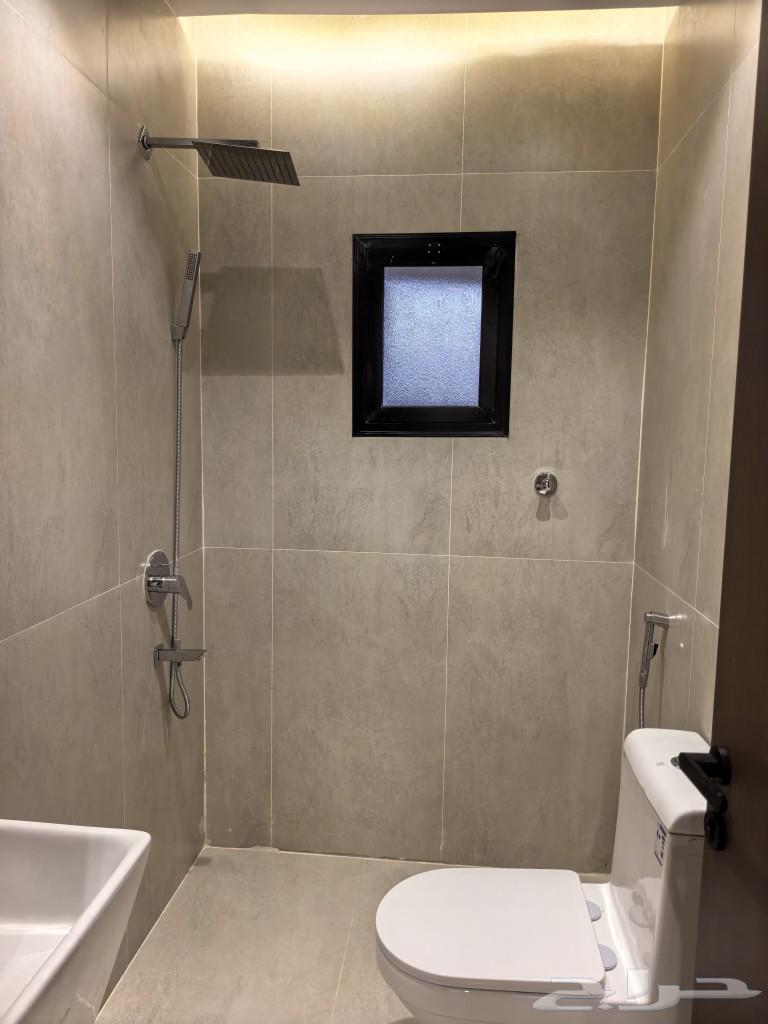 4 bedroom apartment in Al Shafiyah, Madinah 14