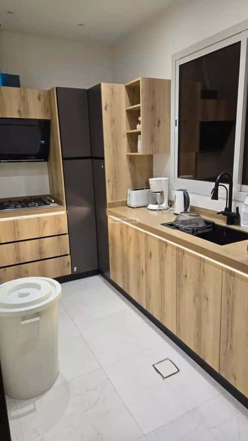 8 bedroom villa in Al Aridh 5