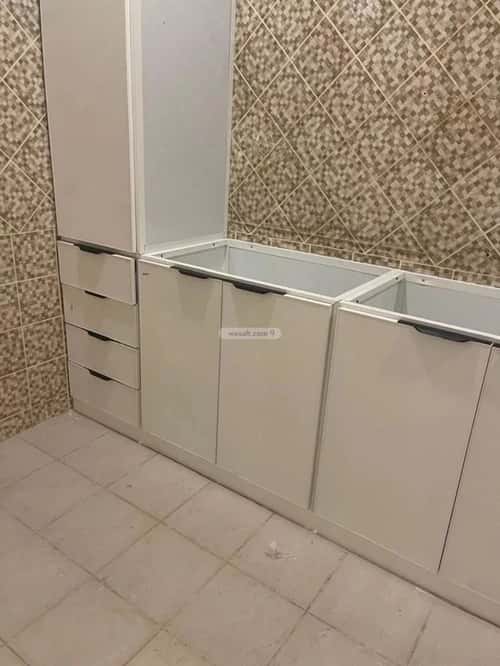 3 bedroom apartment in Al Yasmin 6