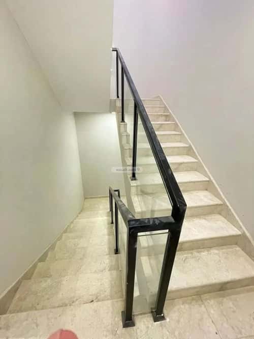دور 4 غرف في العارض 9