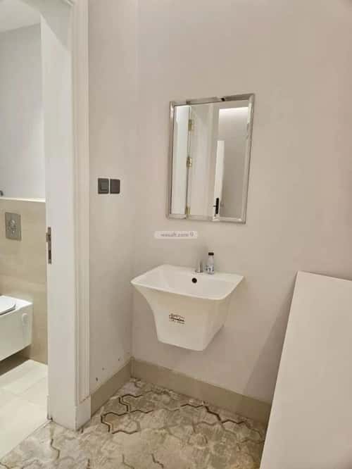 شقة 4 غرف في الملقا 3