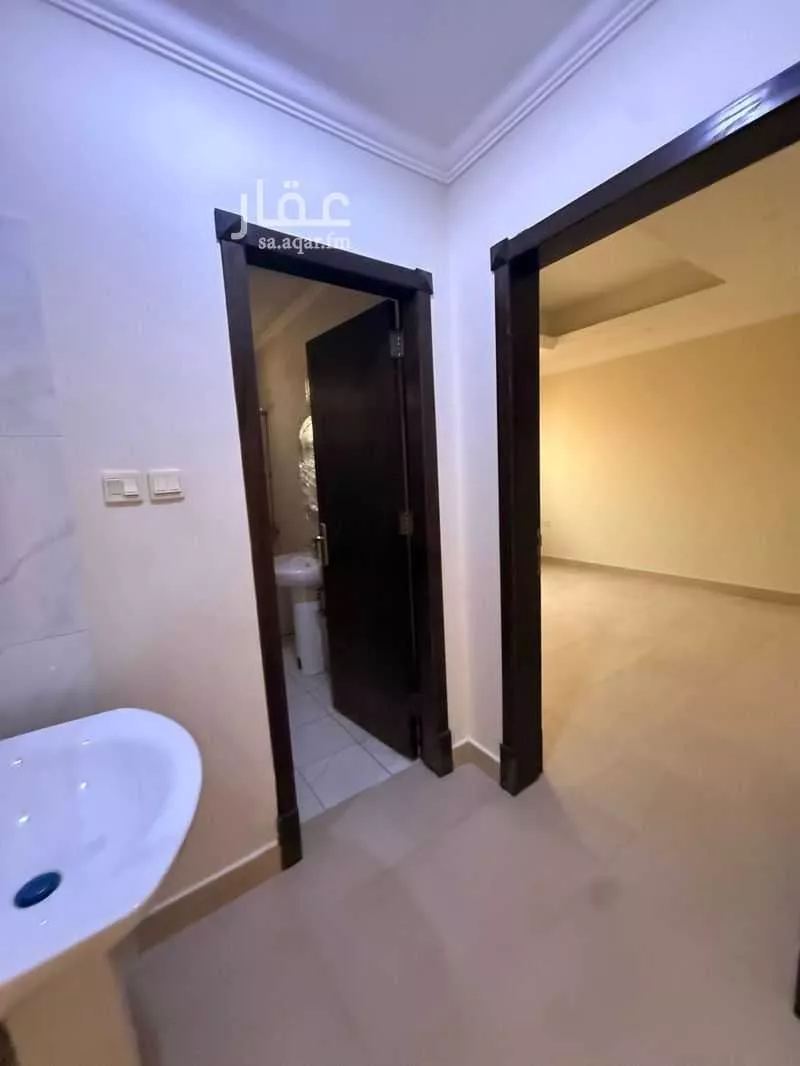 3 bedroom apartment in Al Qusur, Eastern Province 11