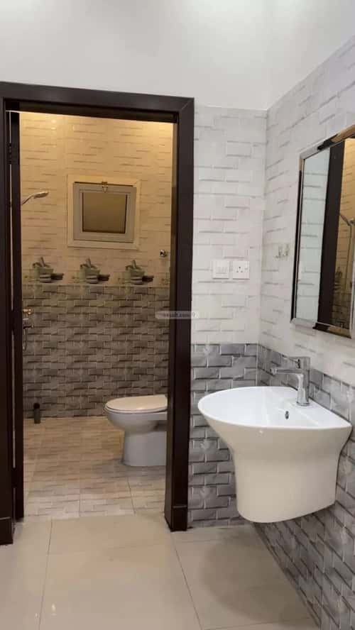 3 bedroom apartment in Al Aridh 10