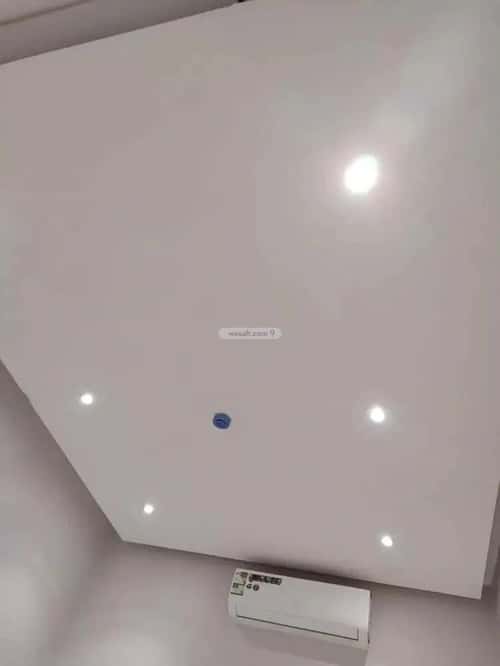 شقة 1 غرف في العارض 5