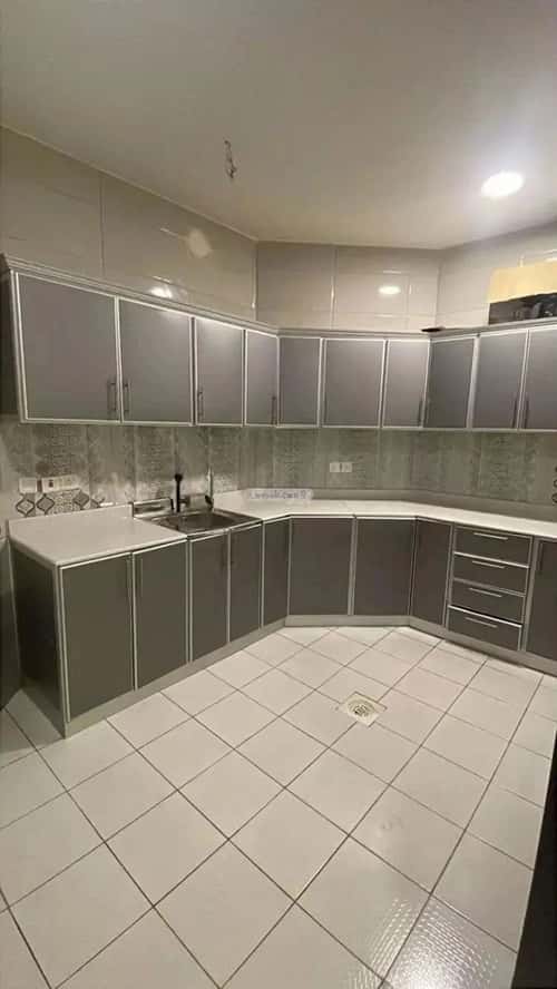 3 bedroom apartment in Al Yasmin 8